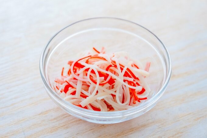 カニカマほぐす