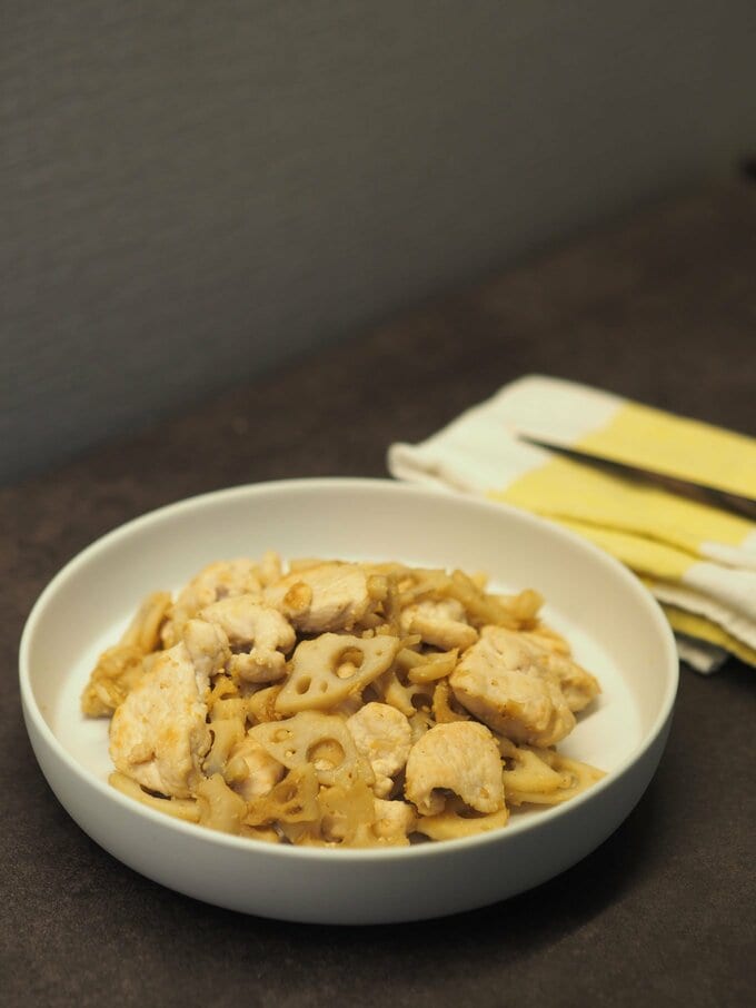 鶏肉とレンコンのみそ炒め