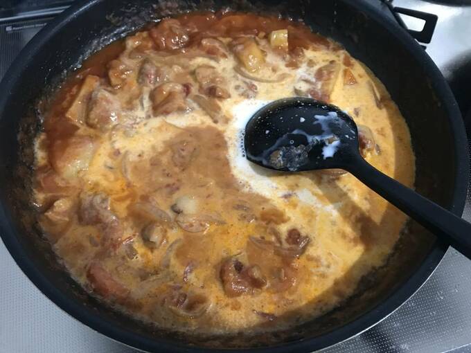 フライパンに料理