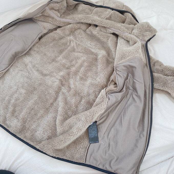 内側もフリース素材でふわっふわ