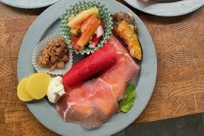 料理家・大原千鶴さん、50代からの「リアルな食事」。残った野菜が自家製キムチやおつまみに変身