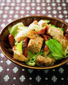 冷蔵庫にある材料でパパッとできる大満足おかず！豆腐とソーセージのチャンプルー