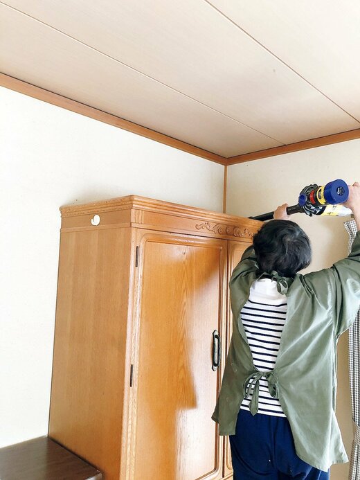 片づけ途中の寝室