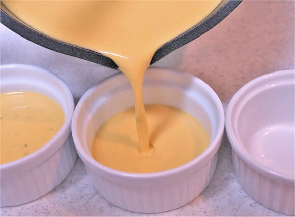 冷蔵庫で3時間半以上冷やし固めたら完成