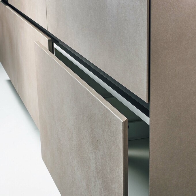 収納の取っ手をなくした