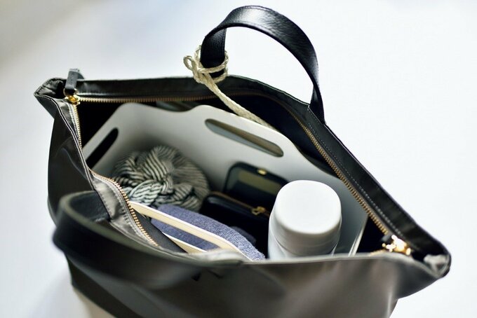 バッグインバッグで中身を整理