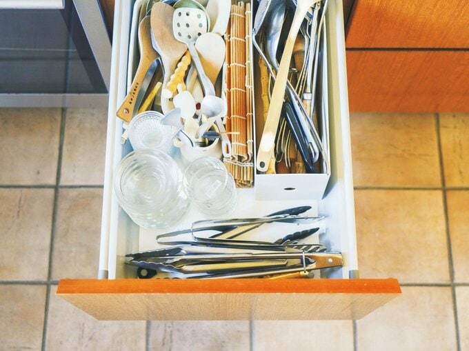 引き出しに調理道具