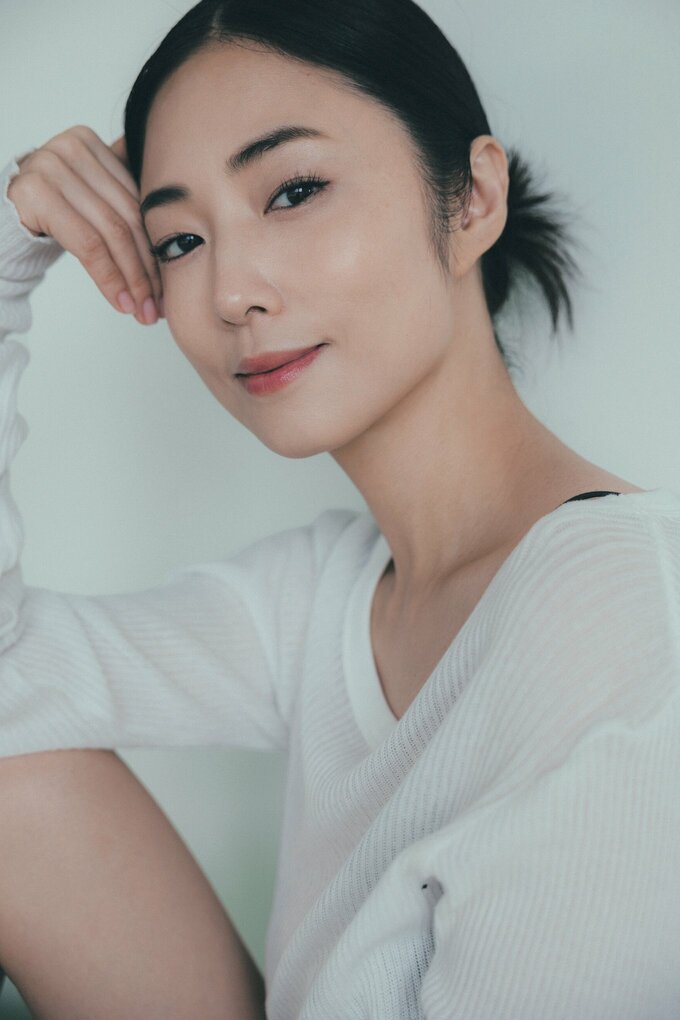 MEGUMIさん(※『心に効く美容』講談社より。撮影/東 京祐)