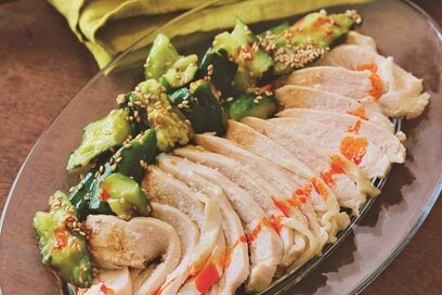 山本ゆりさん考案「しっとり蒸し鶏」のレシピ。チンしてタレをかけるだけ