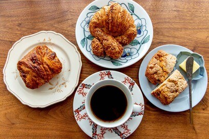 フレンチプレスに耐熱ガラスのポット…美しい道具で丁寧にお茶をいれる楽しみ