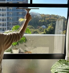 年末の大掃除。ラクに・早く・ピカピカになる「窓掃除」のアイテムとコツ