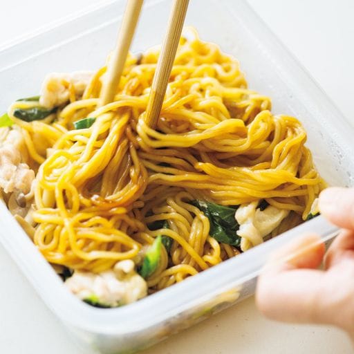 すぐに混ぜ、余熱で全体に火をとおす