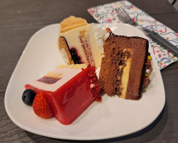 シャトレーゼのクリスマスケーキの試食