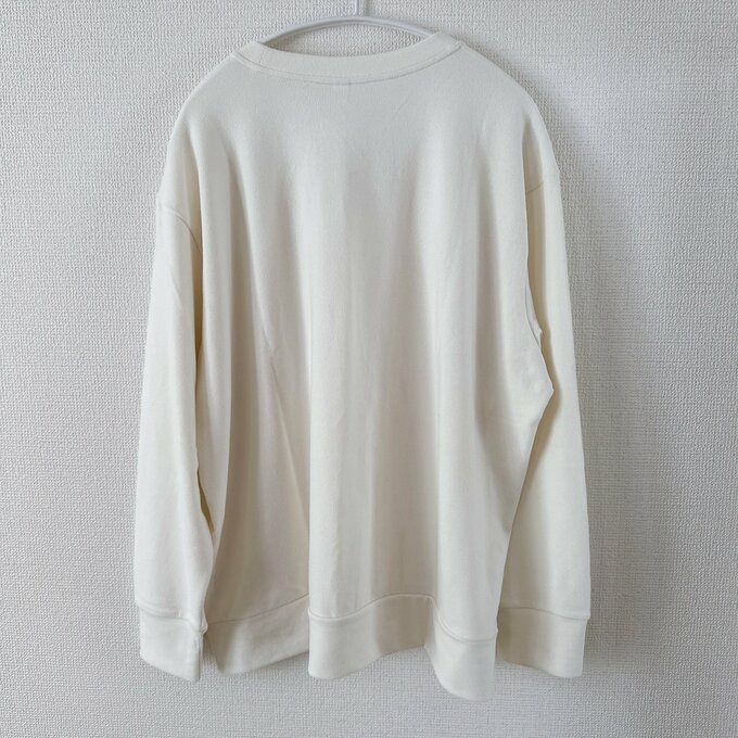 ソフトニットフリースクルーネックT後ろ