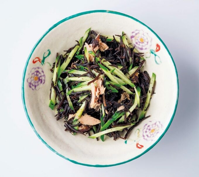 ヒジキ、ツナ、キュウリの中華サラダ