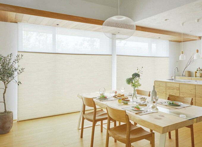 ハニカムスクリーン