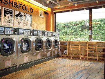 コインランドリーが進化！単身者よりファミリーが利用するとおトクな理由