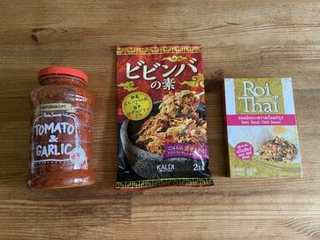 「カルディ」でランチが爆速おいしい。パスタにビビンバ、10分で完成