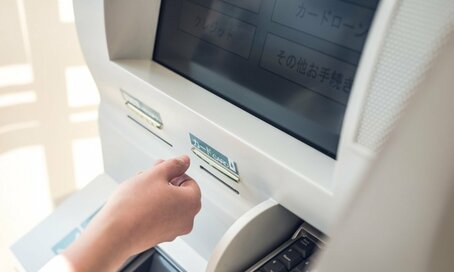 おこづかいの渡し方で、前借り常習犯の夫が激変！たどり着いたシンプルな方法とは？