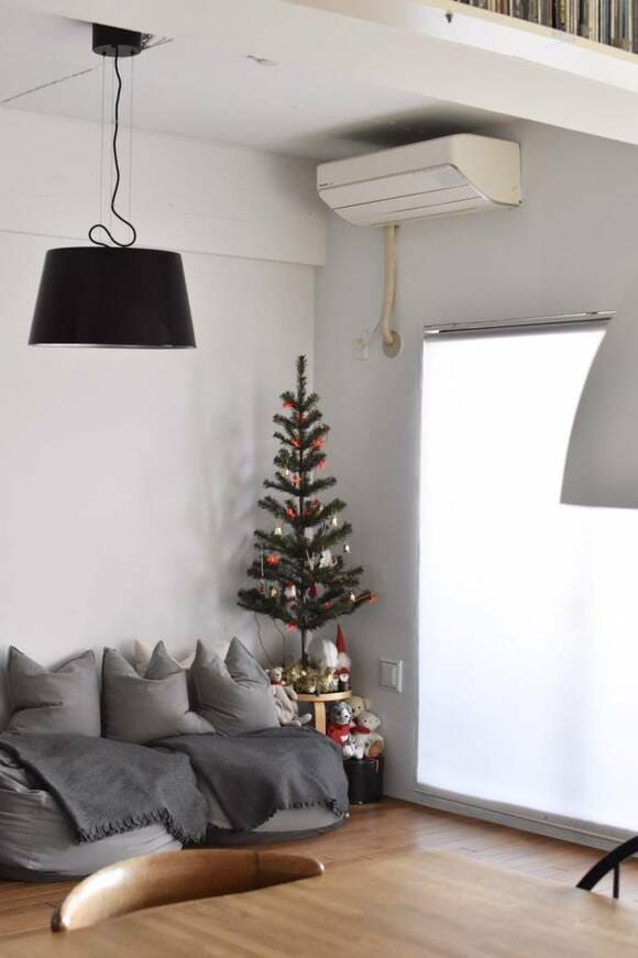 高さを出したクリスマスツリー