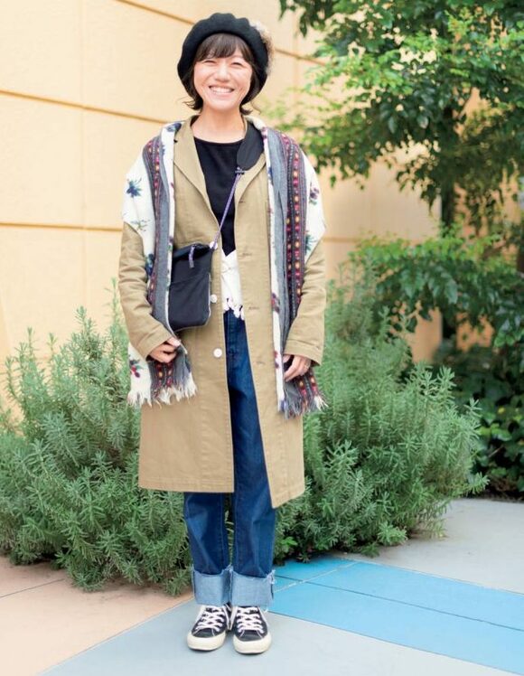 柄ストール女性