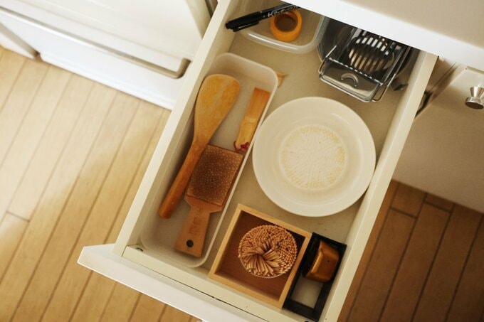 わが家の台所道具のスタメンたち。ぎゅうぎゅうになりすぎないように、たまに棚卸しをして、使用頻度をチェックしています。