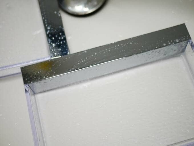 水アカがなくなったシャンプー置き