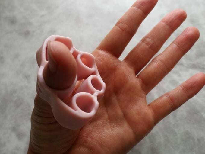 第一関節にはめる