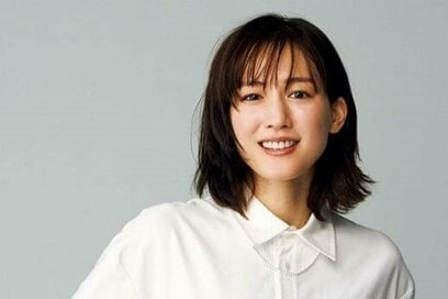 綾瀬はるかさん、ポジティブな笑顔の秘訣。「あえて決まりごとはつくらない」