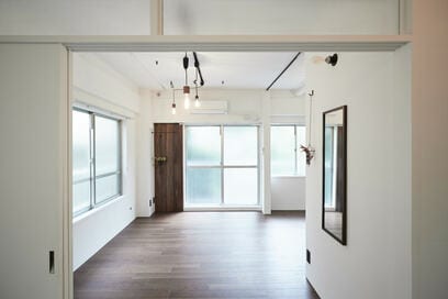 toolboxのウッドウォールパネルをDIYで貼ってみた