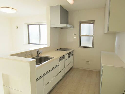 新居内覧時のキッチンの様子