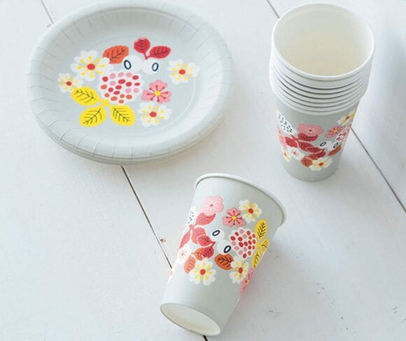 イケアの紙皿& コップ