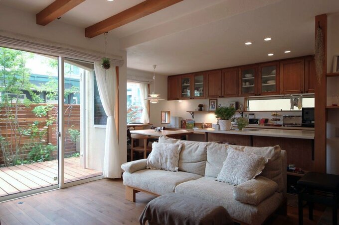 ダイニングの一部にワークスペース・スタディコーナー