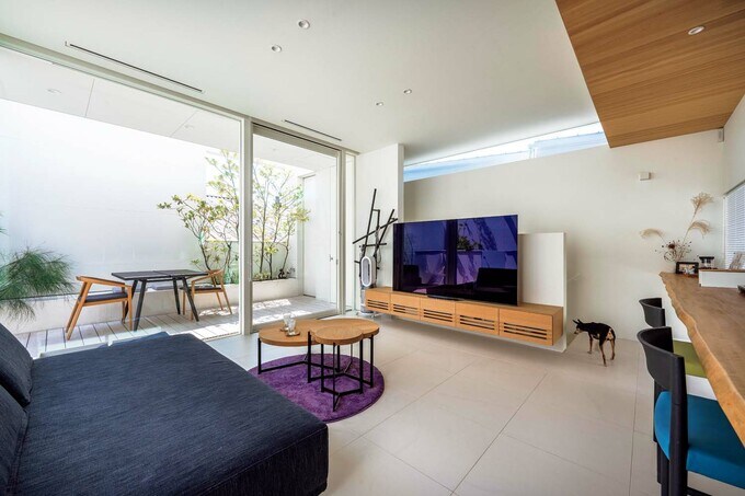 のびやかに感じられる2階リビング