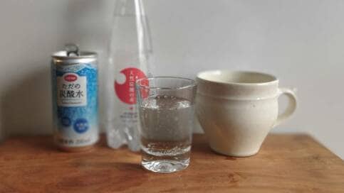毎日の飲み物は、炭酸水。2種類常備して使い分け＜今日はなにを手に取ろう？＞