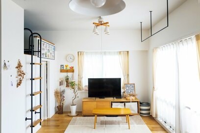 ロフトでごろん！読書スペースが楽しい、5人家族のマンションリノベ