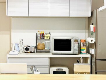 5年使ったキッチンタイル壁をDIY。ニトリのはがせるシール壁紙で隠す