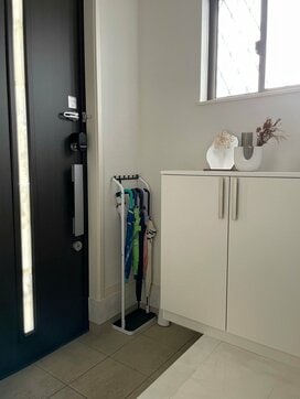 キレイな人たちの玄関。ものは多くてもすっきり見えるコツは？