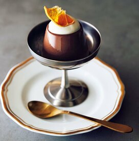 バレンタインにぴったり「チョコプリン」レシピ。まるでお店のおいしさ