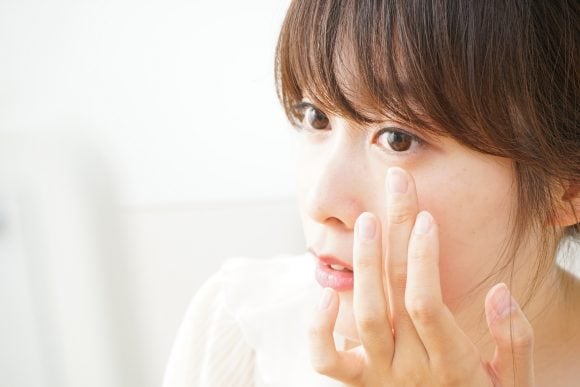 冬の化粧崩れは“油分”が原因!4つのワザでうるうる、もちもち肌に