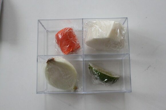 使いかけの野菜は仕きりつきケースがぴったり