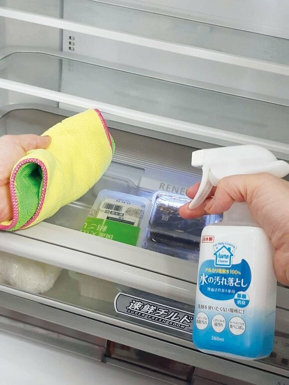 水の汚れ落としスプレー