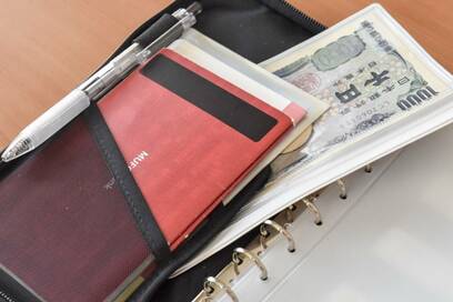 無印良品週間に買うべきパスポートケース。お金管理も、文房具や薬の収納にも