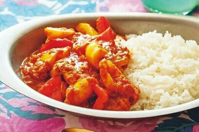 酢をプラスした「バターチキンカレー」。お肉やわらか＆免疫力アップ効果も