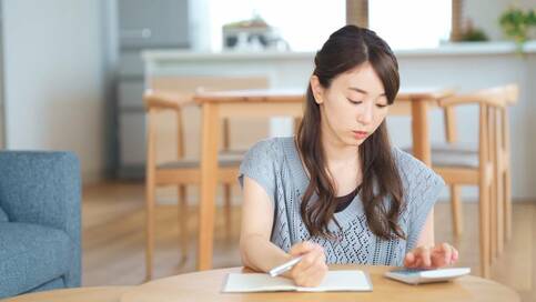 あなたの浪費グセをチャートで診断。「貯まらない」のはどんなタイプ？