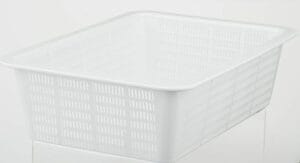 改造に使ったのは…プラスチックバスケット