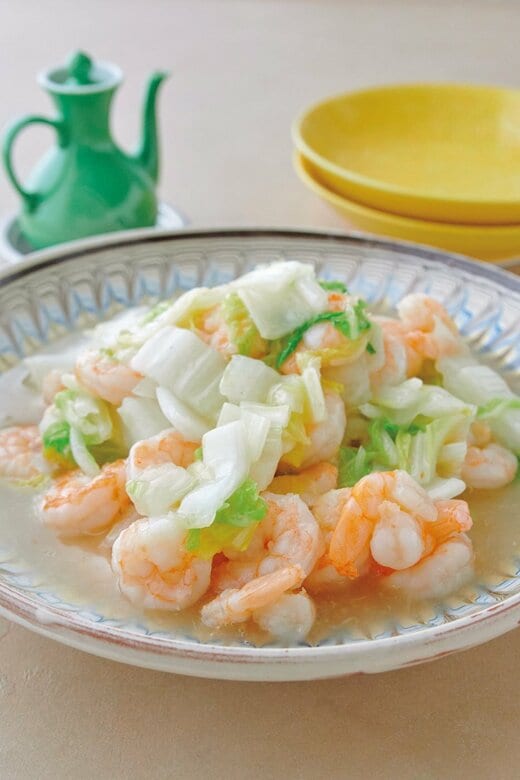 白菜とエビのショウガ塩炒め