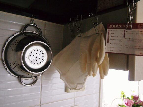 S字フックをつける