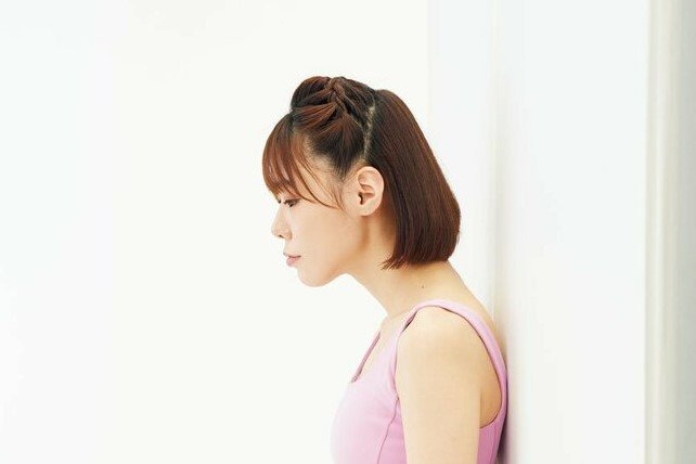 エクササイズをする女性