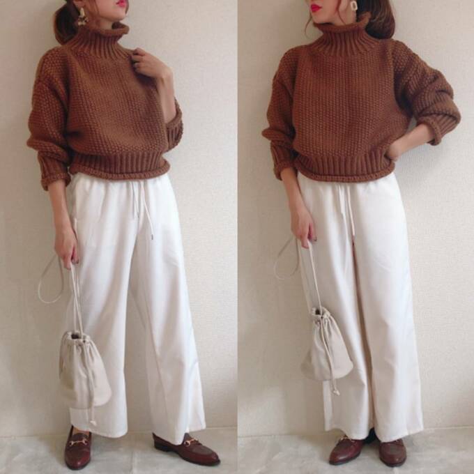 ブラウンニットと合わせてトレンド感のあるコーデに！